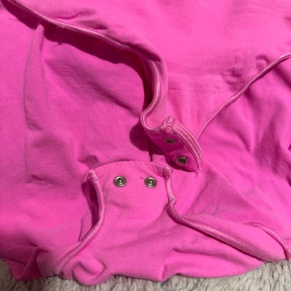 Skims Seamless Sculpt Bodysuit - Picture 2 of 5